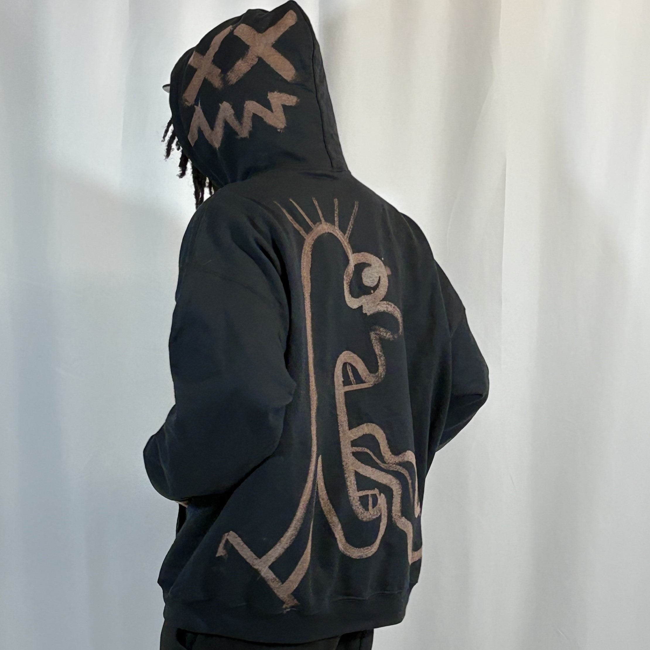 3XL- Black Scream Hoodie